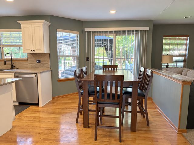 16611 Karen Springs Drive, Lockport, IL 60441