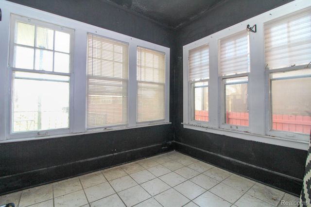 2280 VIRGINIA PARK Street, Detroit, MI 48206