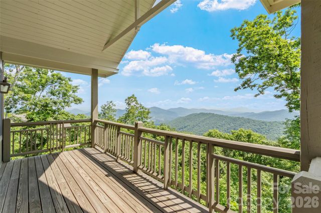 115 Stoney Falls Loop D1, Burnsville, NC 28714
