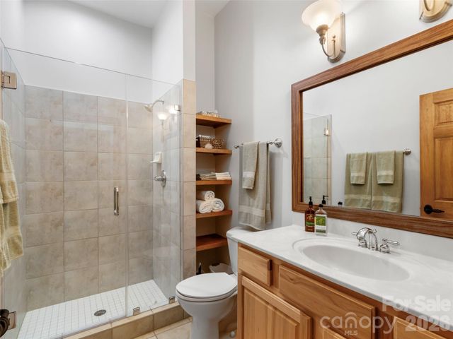 115 Stoney Falls Loop D1, Burnsville, NC 28714