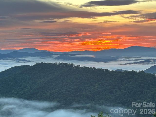 115 Stoney Falls Loop D1, Burnsville, NC 28714