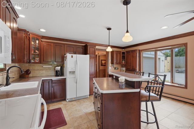 10286 7 Mile Road, Salem Township, MI 48167