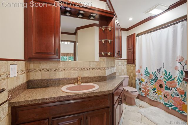 10286 7 Mile Road, Salem Township, MI 48167