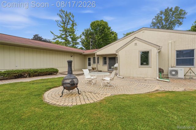 10286 7 Mile Road, Salem Township, MI 48167