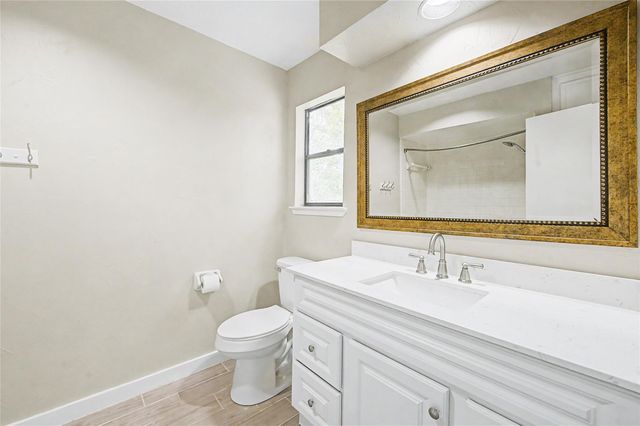 41 Cypress Fairway VLG, Wimberley, TX 78676
