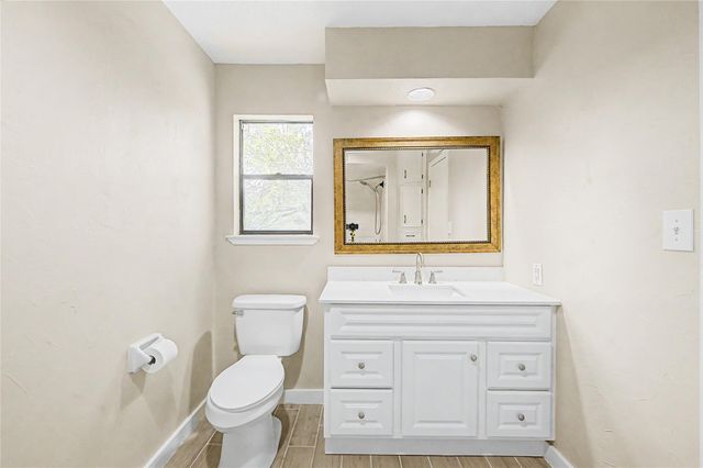 41 Cypress Fairway VLG, Wimberley, TX 78676