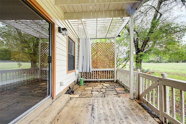 41 Cypress Fairway VLG, Wimberley, TX 78676
