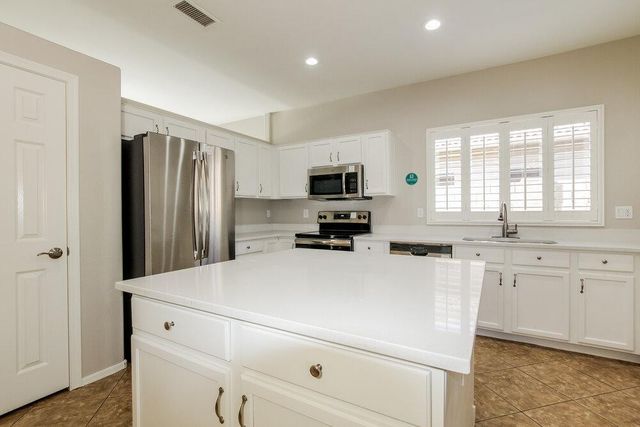 1913 S 83rd Drive, Tolleson, AZ 85353