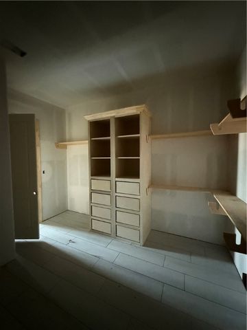 1804 White Ibis Dr, Portland, TX 78374