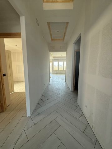 1804 White Ibis Dr, Portland, TX 78374