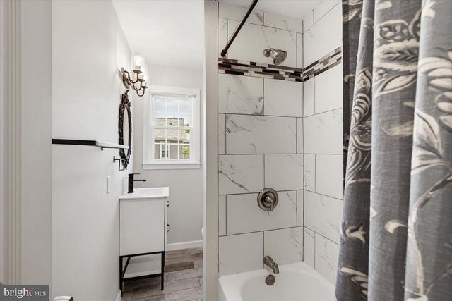 38 E 2ND ST, Florence, NJ 08518