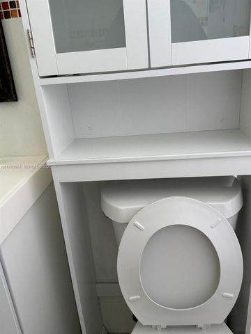 13100 NW 22nd Ave, Miami, FL 33167