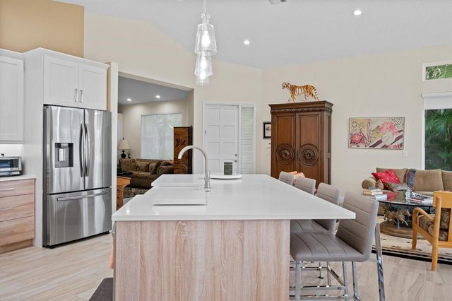 4706 Carlton Golf Drive, Lake Worth, FL 33449