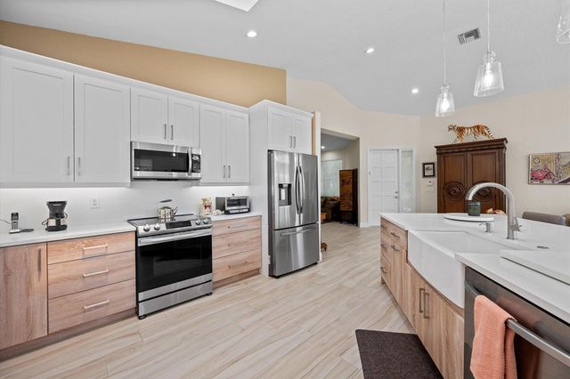 4706 Carlton Golf Drive, Lake Worth, FL 33449