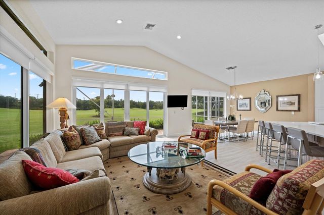4706 Carlton Golf Drive, Lake Worth, FL 33449
