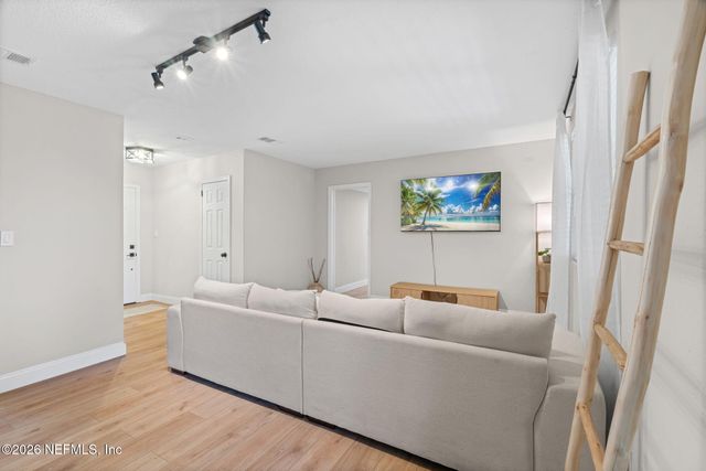 926 NIGHTINGALE Road, Jacksonville, FL 32216