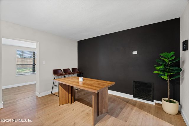 926 NIGHTINGALE Road, Jacksonville, FL 32216