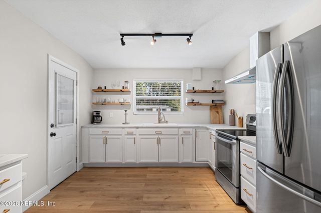 926 NIGHTINGALE Road, Jacksonville, FL 32216