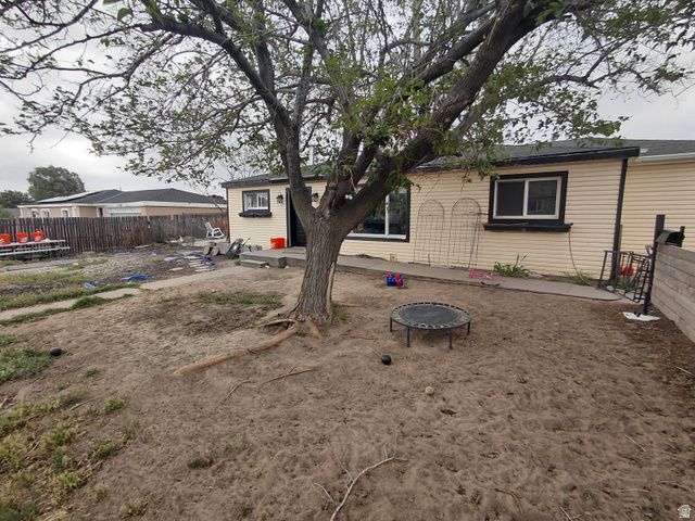 5005 S 4420 W, Kearns, UT 84118