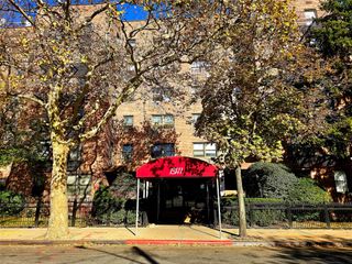 131-11 Kew Gardens Rd 5F, Richmond Hill, NY 11418