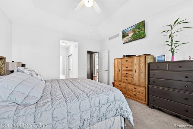 42392 White Hart Boulevard, Canton, MI 48188