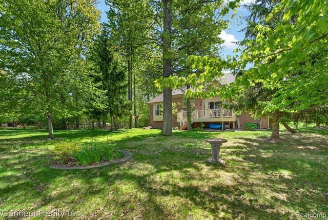42392 White Hart Boulevard, Canton, MI 48188