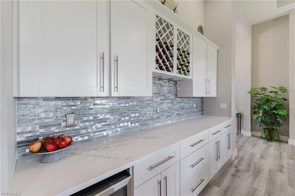 Image 17 of property listing at 4126 NW 39th ST, Cape Coral, FL 33993