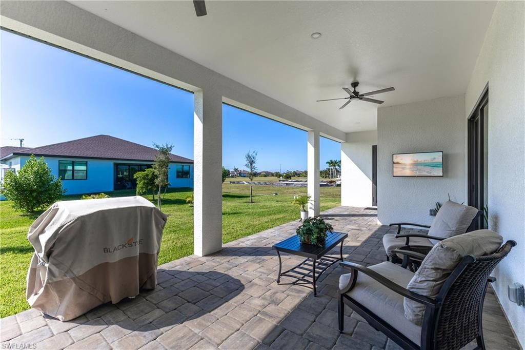 Image 22 of property listing at 4126 NW 39th ST, Cape Coral, FL 33993