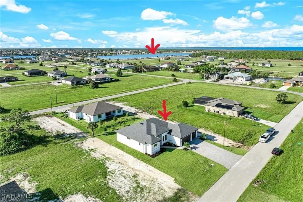 Image 7 of property listing at 4126 NW 39th ST, Cape Coral, FL 33993