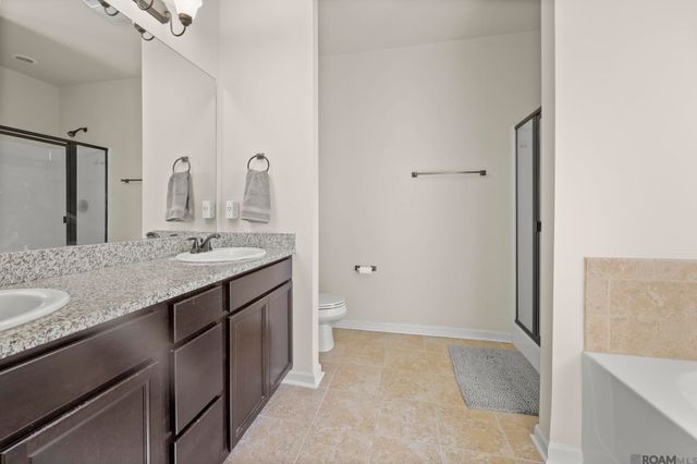 15421 Mossystone Dr, Prairieville, LA 70769