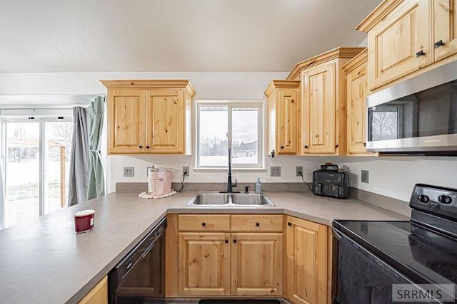 3237 John Adams Parkway, Ammon, ID 83406