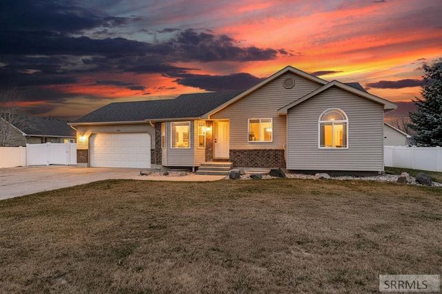 3237 John Adams Parkway, Ammon, ID 83406