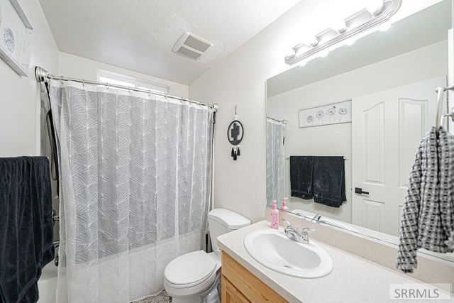 3237 John Adams Parkway, Ammon, ID 83406