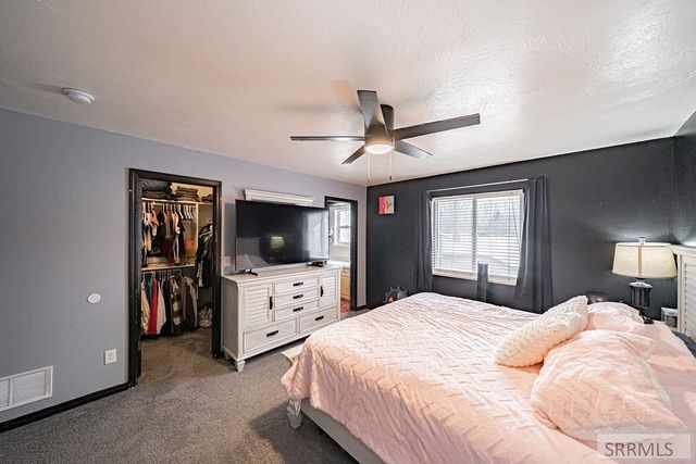 3237 John Adams Parkway, Ammon, ID 83406