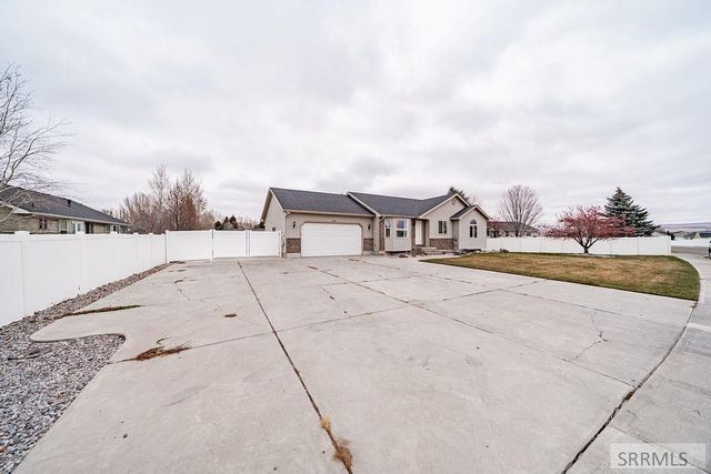 3237 John Adams Parkway, Ammon, ID 83406