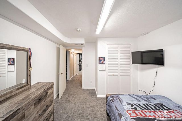 3237 John Adams Parkway, Ammon, ID 83406