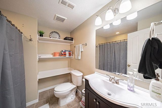 3237 John Adams Parkway, Ammon, ID 83406