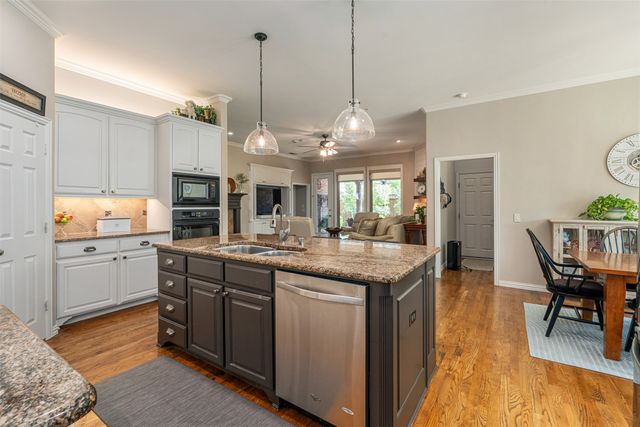 11826 Forge Drive, Frisco, TX 75035