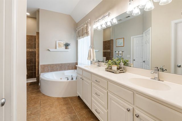 11826 Forge Drive, Frisco, TX 75035