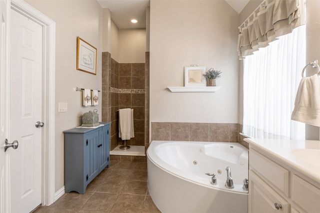 11826 Forge Drive, Frisco, TX 75035