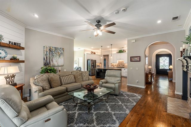 11826 Forge Drive, Frisco, TX 75035