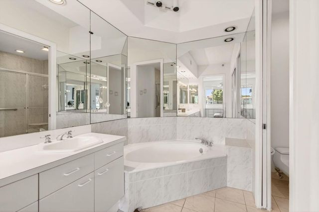 2512 Coco Plum Boulevard 1304, Boca Raton, FL 33496