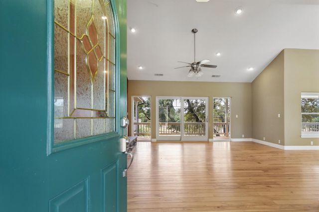 14341 Indian Springs Rd, Penn Valley, CA 95946