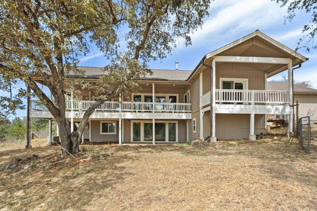 14341 Indian Springs Rd, Penn Valley, CA 95946
