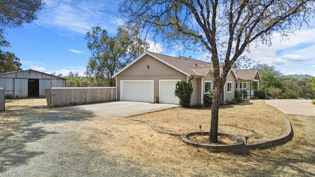 14341 Indian Springs Rd, Penn Valley, CA 95946