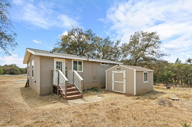 14341 Indian Springs Rd, Penn Valley, CA 95946