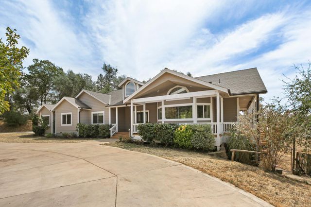 14341 Indian Springs Rd, Penn Valley, CA 95946