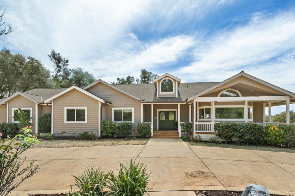 14341 Indian Springs Rd, Penn Valley, CA 95946