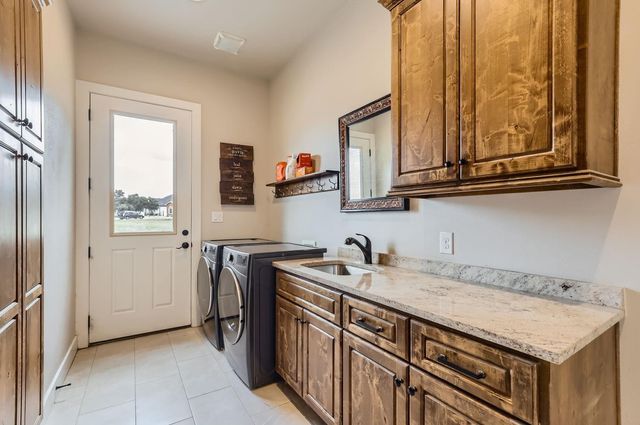 100 Gabgrove CT, Georgetown, TX 78633