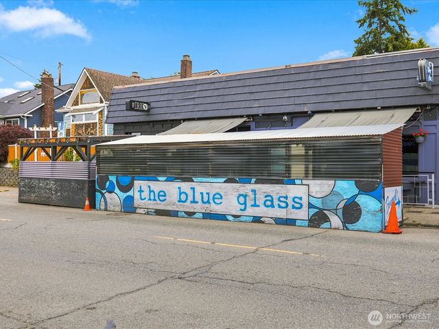 6742 7th Avenue NW, Seattle, WA 98117